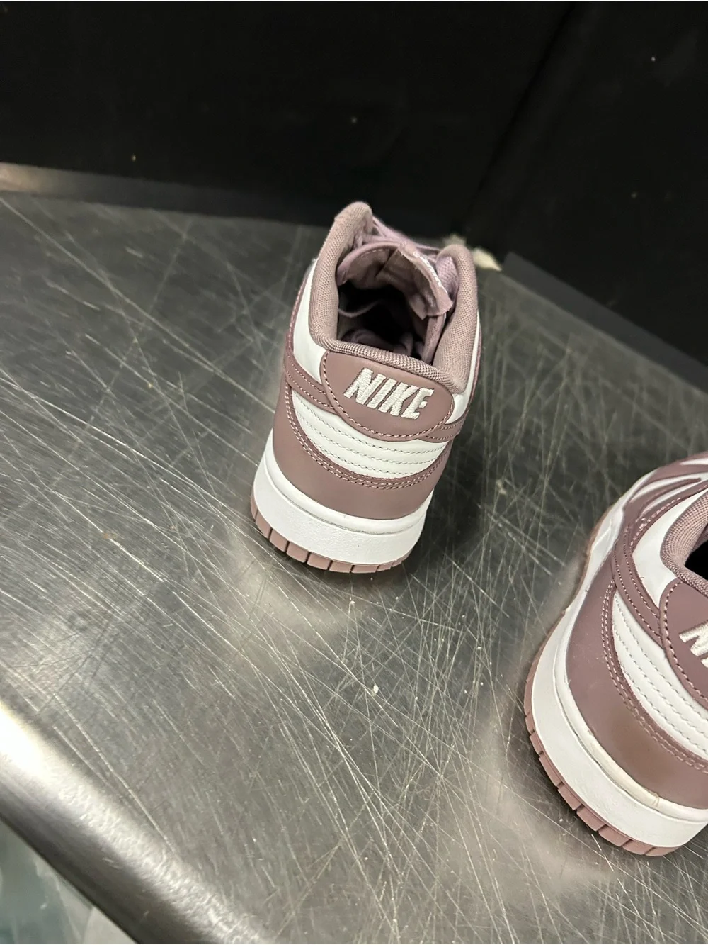 Nike Dunk Size 10.5 Men - Picture 7 of 10